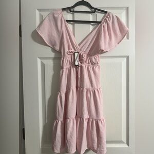 NWT Juniors pink summer dress size medium - discreet brand from Macy’s
